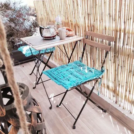 Athens City Center Cozy Apartment-2